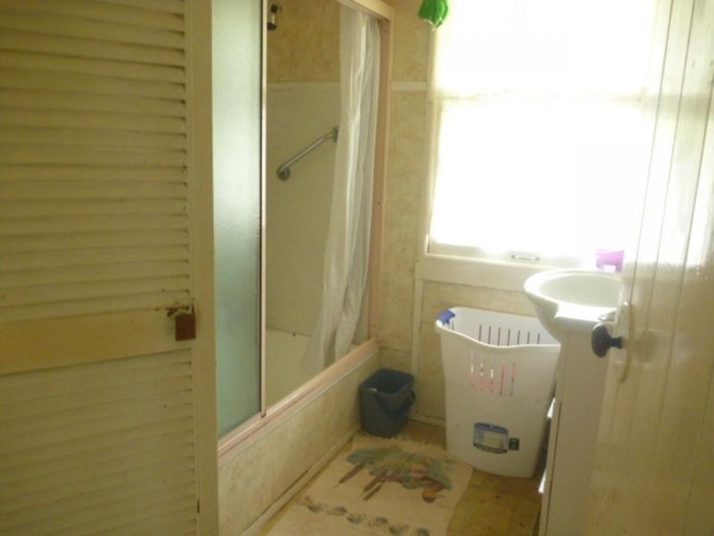 15 Hinkler Street, Childers QLD 4660