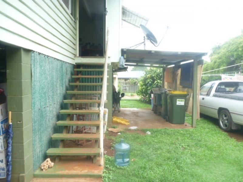 15 Hinkler Street, Childers QLD 4660