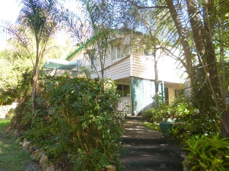 Apple Tree Creek QLD 4660
