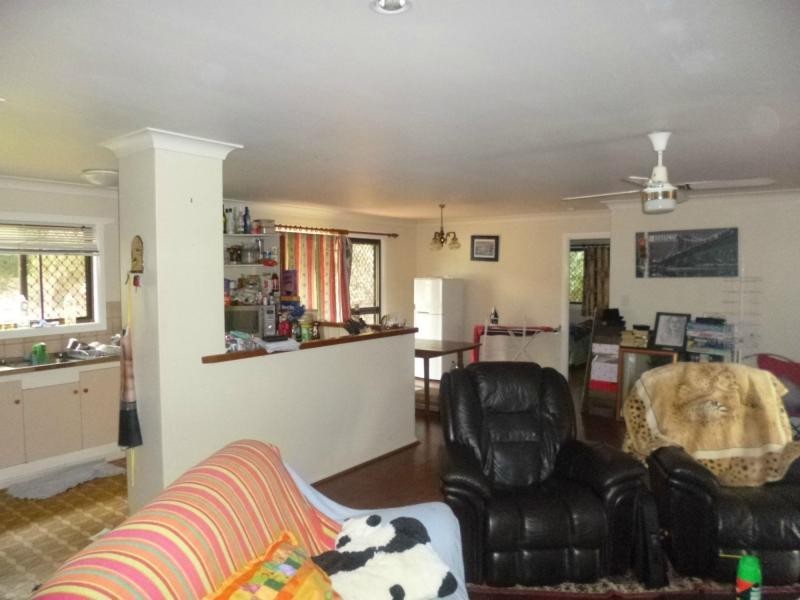 9 Delaney Court, Childers QLD 4660