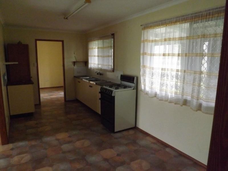 Buxton QLD 4660