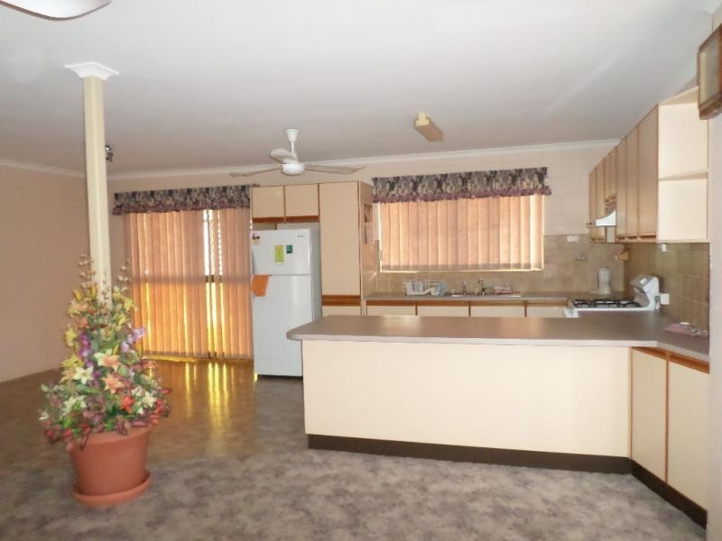 Buxton QLD 4660