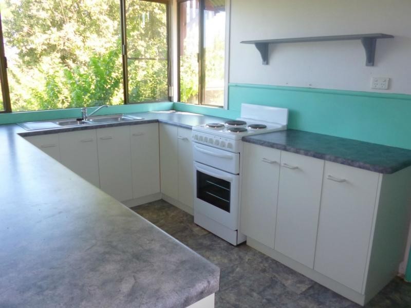 174 Churchill Street, Childers QLD 4660