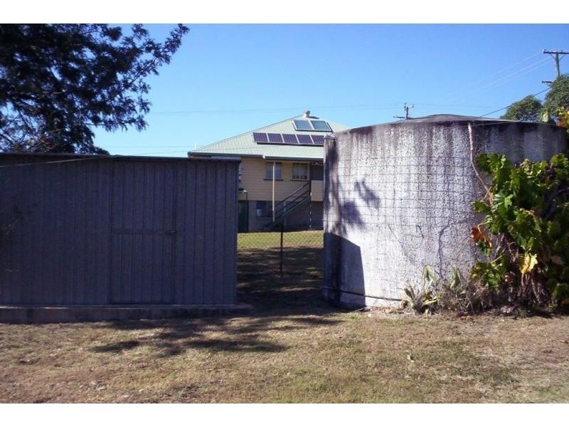 2 Gloucester Street, Biggenden QLD 4621