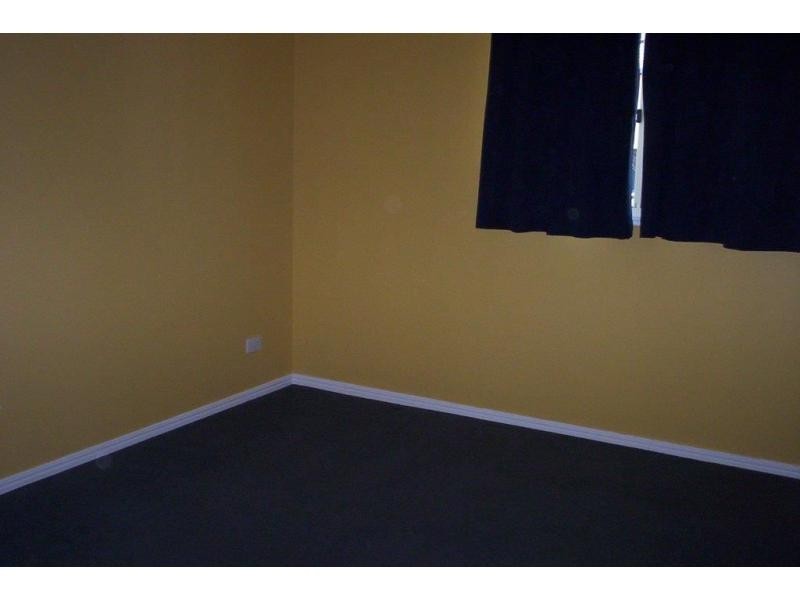 2 Gloucester Street, Biggenden QLD 4621