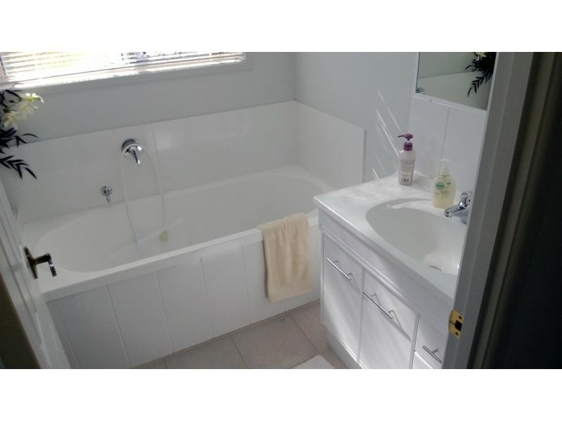 38 Vaughan Street, Maryborough, Aldershot QLD 4650