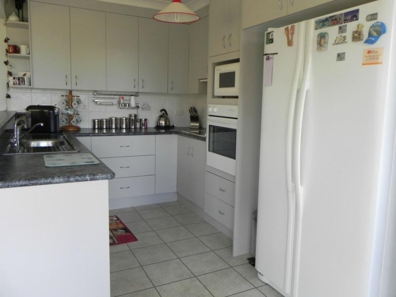 58 Broadhurst Street, Childers QLD 4660