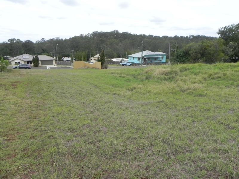 8 Bodalla Street, Apple Tree Creek QLD 4660