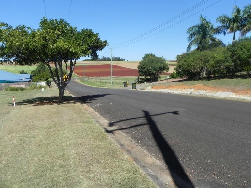 17 Taylor Street, Childers QLD 4660