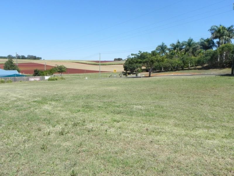 17 Taylor Street, Childers QLD 4660