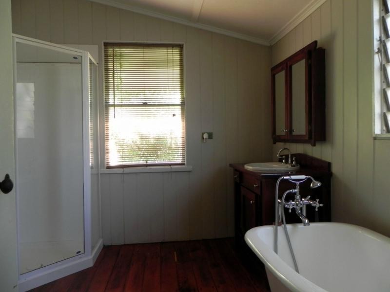 11 Gaydon Street, Childers QLD 4660