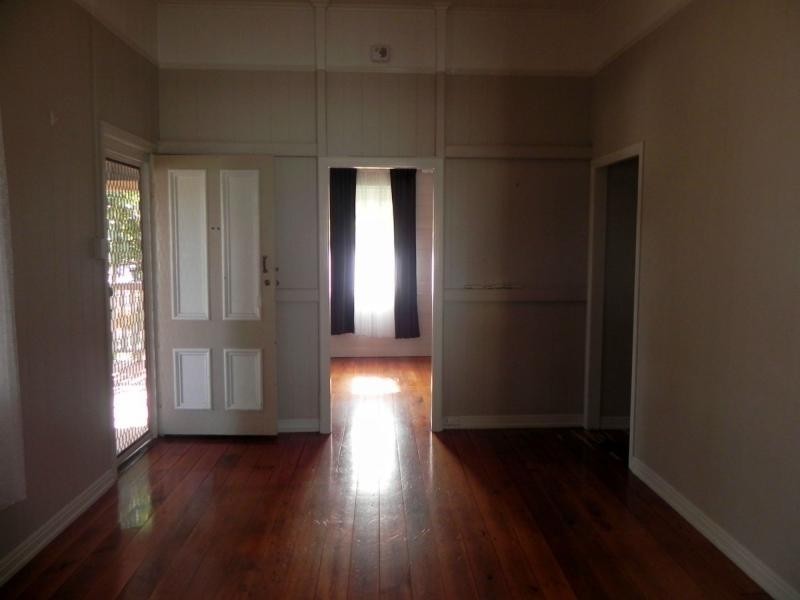 11 Gaydon Street, Childers QLD 4660