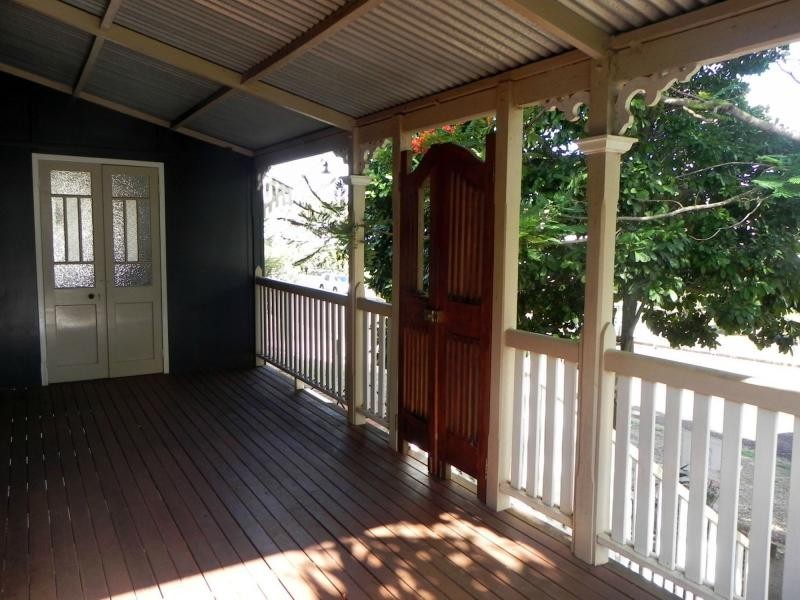 11 Gaydon Street, Childers QLD 4660