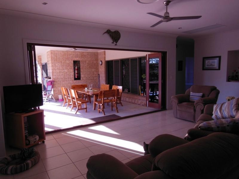 79 Oakview Drive, Childers, Redridge QLD 4660