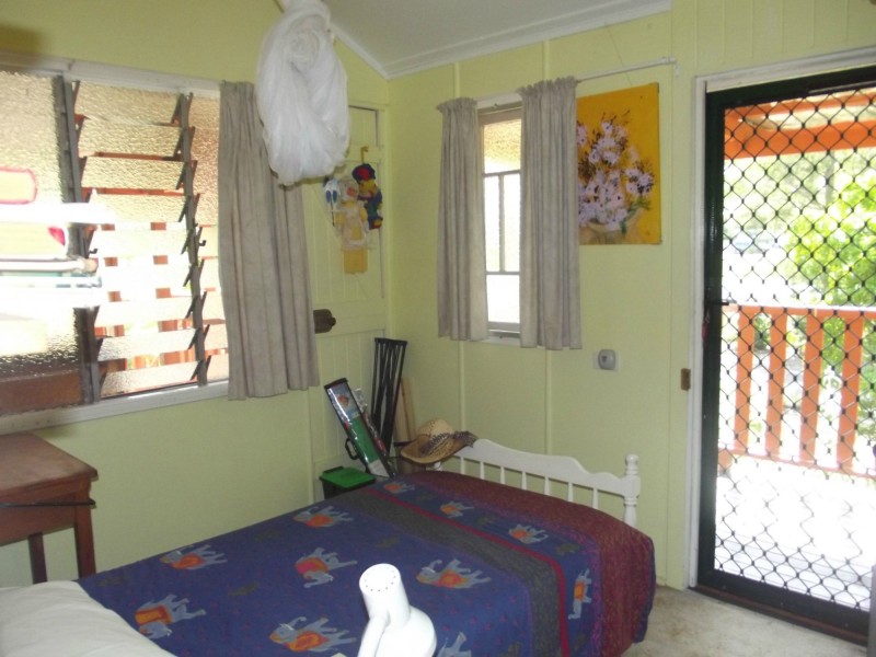 42 Main Street, Dallarnil QLD 4621