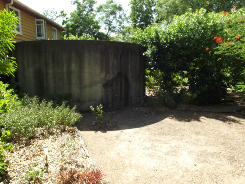 42 Main Street, Dallarnil QLD 4621