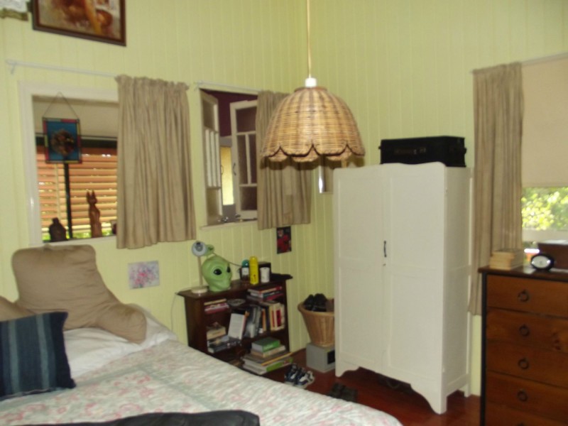 42 Main Street, Dallarnil QLD 4621