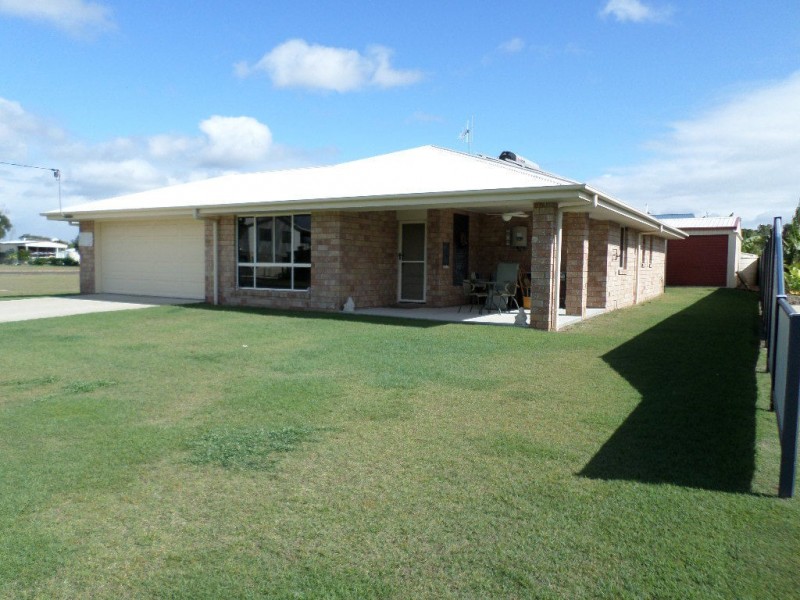 11 Homann Street, Buxton QLD 4660