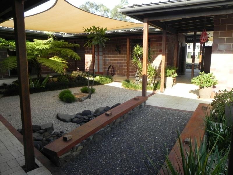 97 Oakview Drive, Redridge QLD 4660