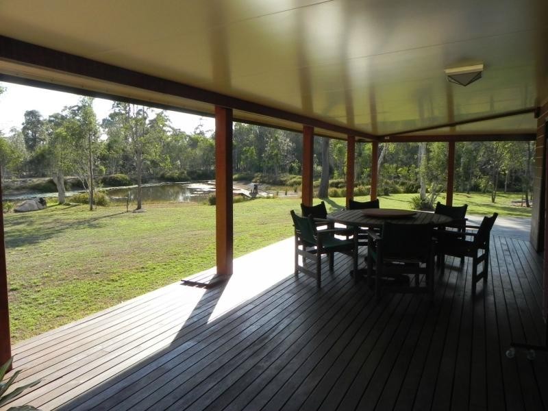 97 Oakview Drive, Redridge QLD 4660