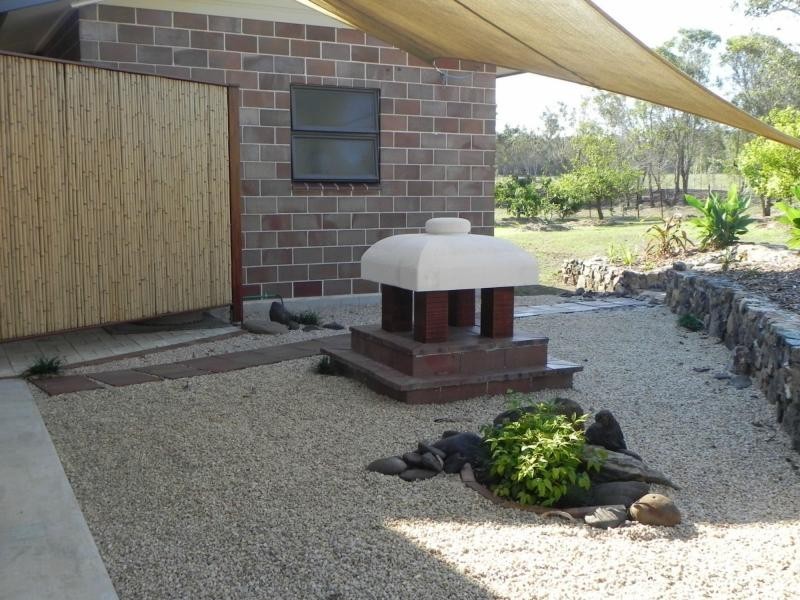 97 Oakview Drive, Redridge QLD 4660