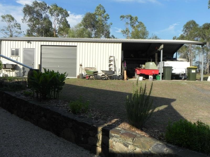 97 Oakview Drive, Redridge QLD 4660