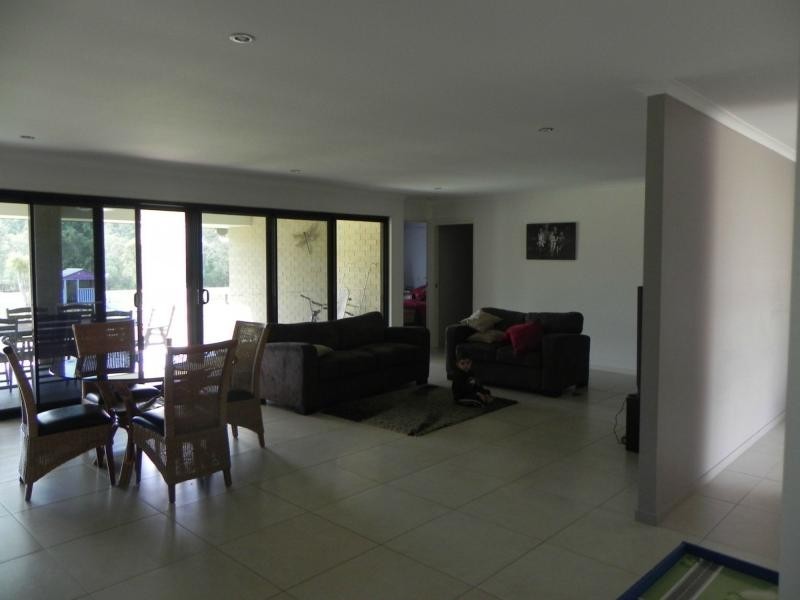 120 Park Avenue, Abington Heights, North Isis QLD 4660