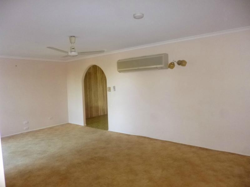 54 Broadhurst St , Childers, Childers QLD 4660