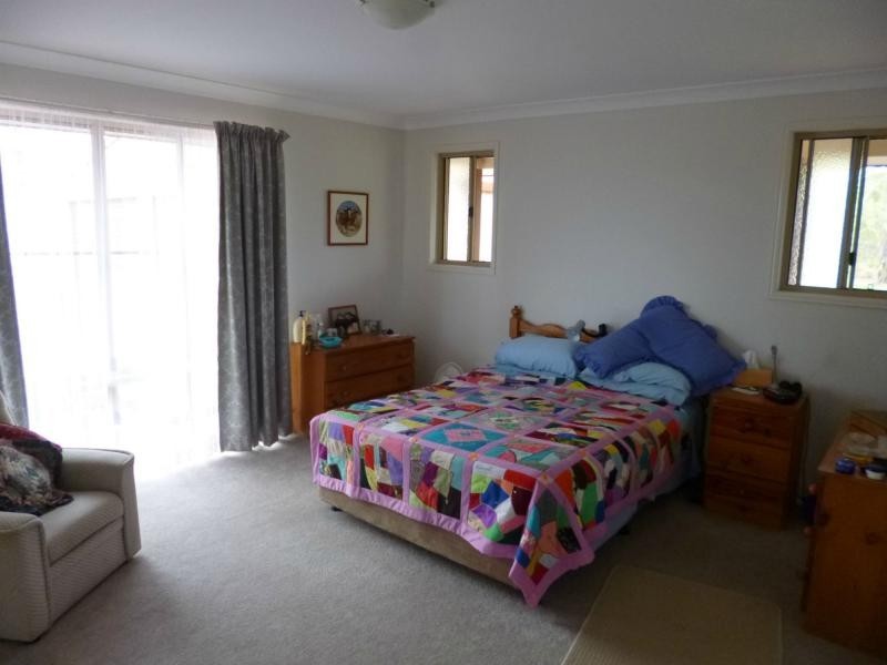 9 Rhythm Rise , Childers Shinning, Redridge QLD 4660