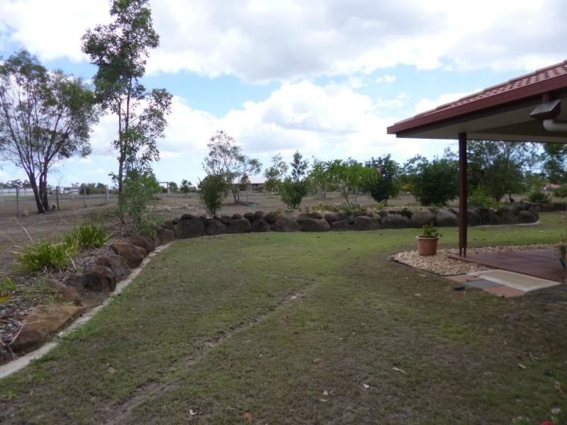 9 Rhythm Rise , Childers Shinning, Redridge QLD 4660