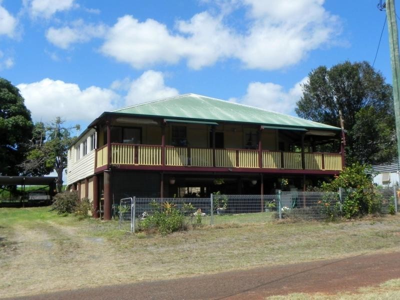 6 Doolbi Access Road, Childers QLD 4660