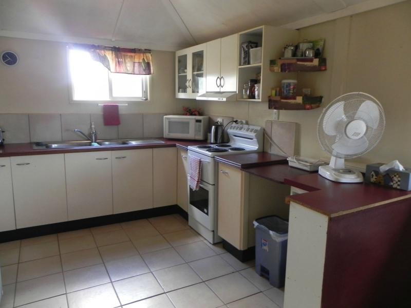 6 Doolbi Access Road, Childers QLD 4660