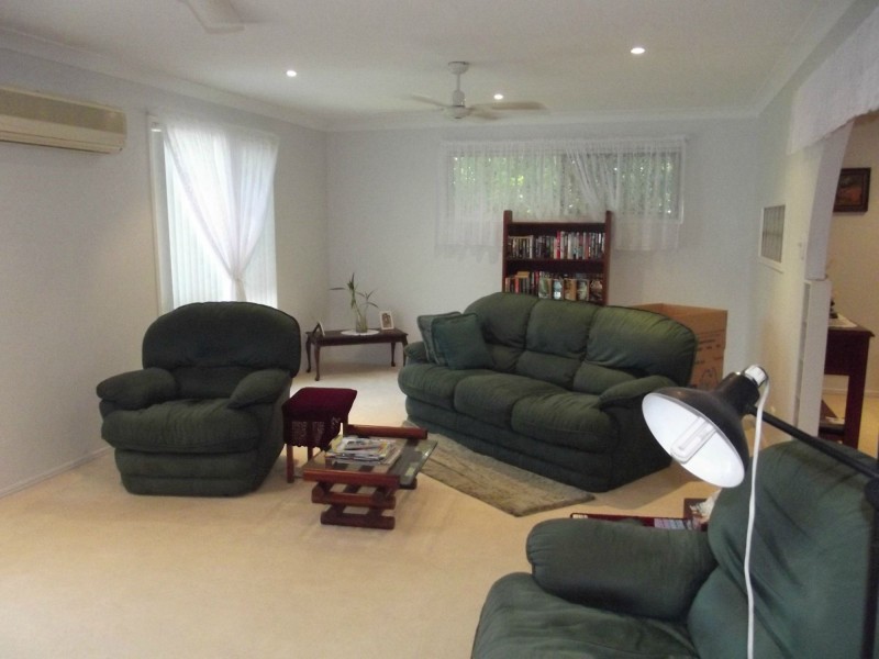 4 Kimber Street, Biggenden QLD 4621