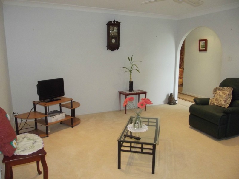 4 Kimber Street, Biggenden QLD 4621