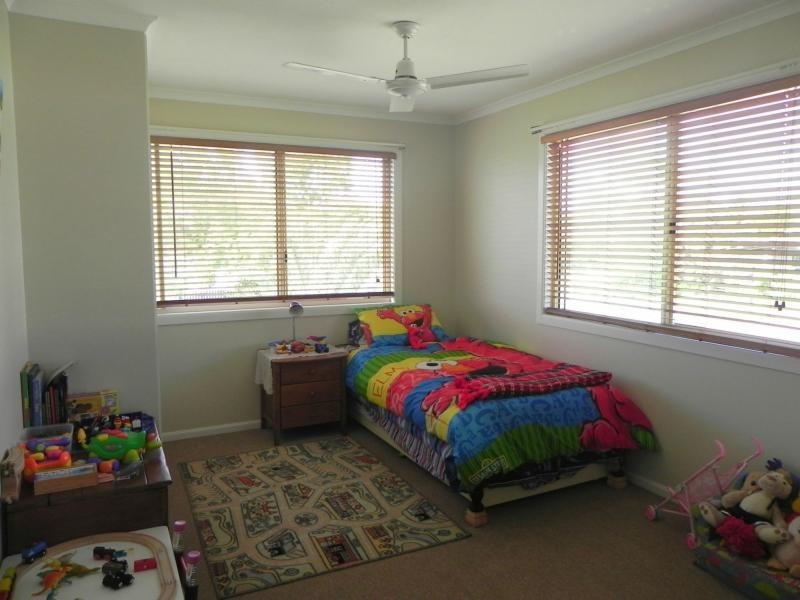 8 Willow Court, Woodgate QLD 4660