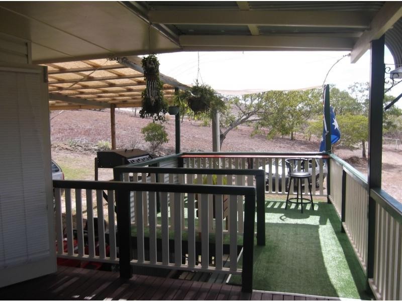 8047 Isis Highway, Dallarnil QLD 4621