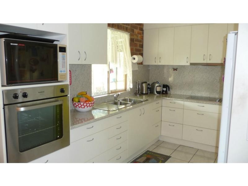 Isis Central QLD 4660