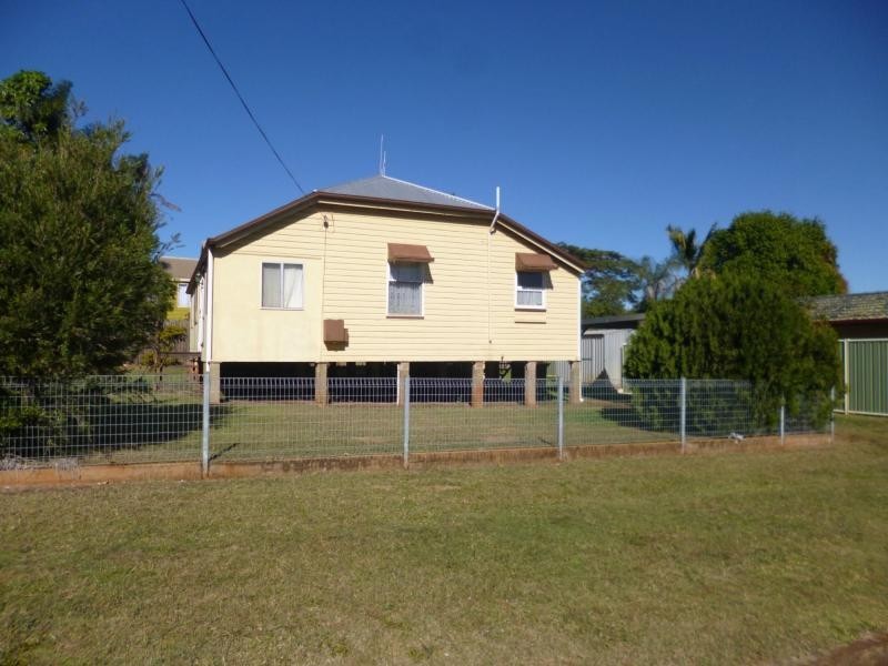 14 North Street, Childers QLD 4660