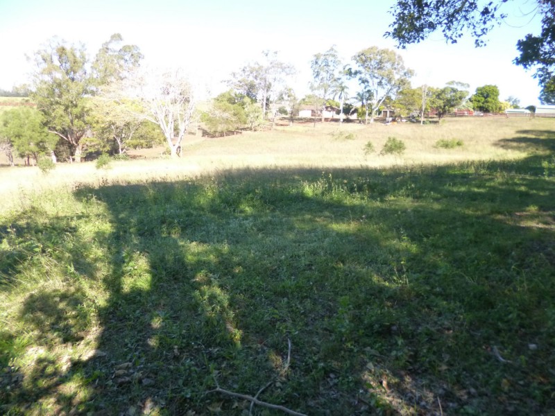 16 Taylor Street, Childers QLD 4660