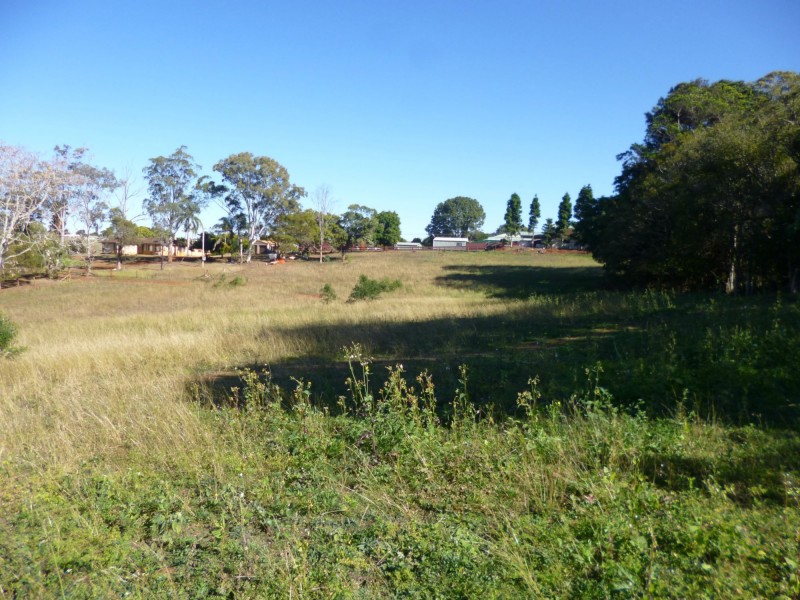 16 Taylor Street, Childers QLD 4660