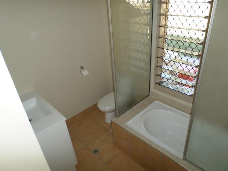 6758 Isis Hwy , Childers Greater Region, Eureka QLD 4660