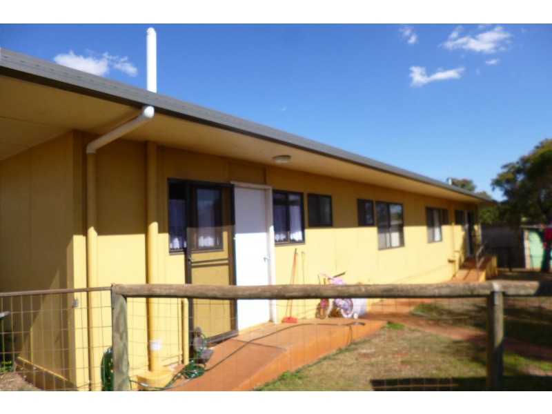 4 Keeley Street, Childers QLD 4660