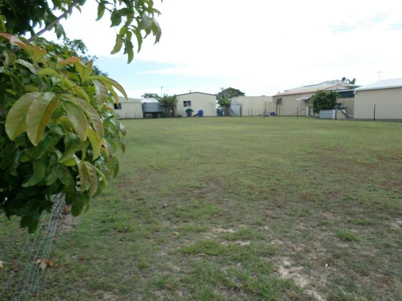 2 Smith Street, Buxton, Buxton QLD 4660