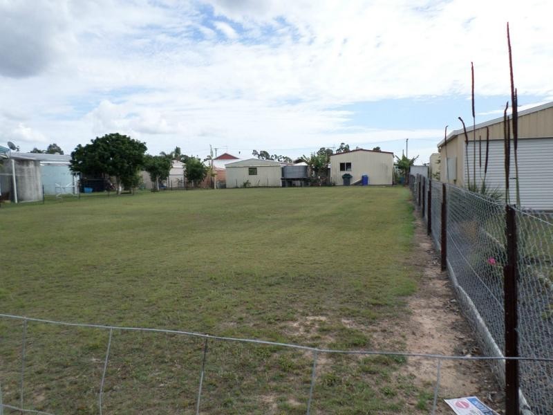 2 Smith Street, Buxton, Buxton QLD 4660