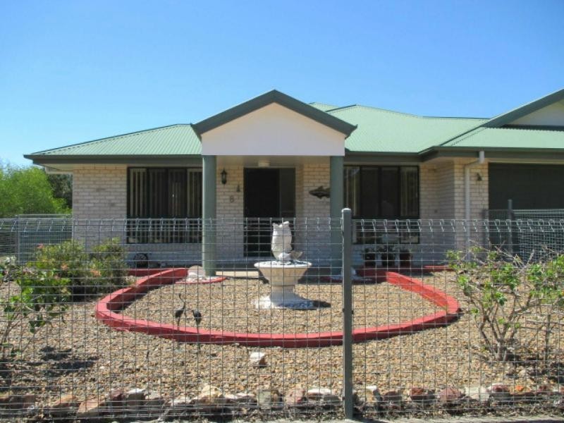 8 Acacia Street, Woodgate QLD 4660