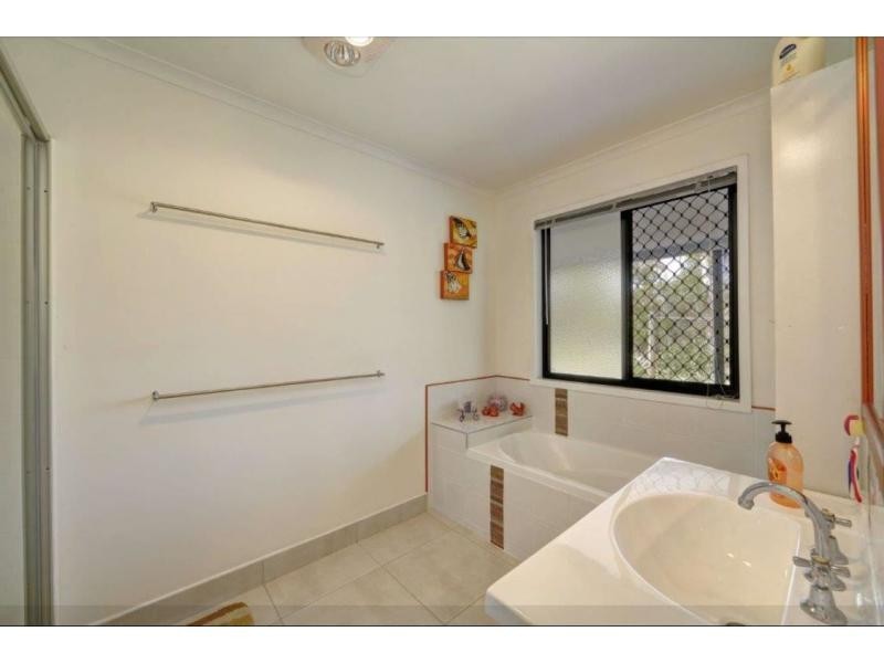 23 Blue Gum Drive, Redridge QLD 4660