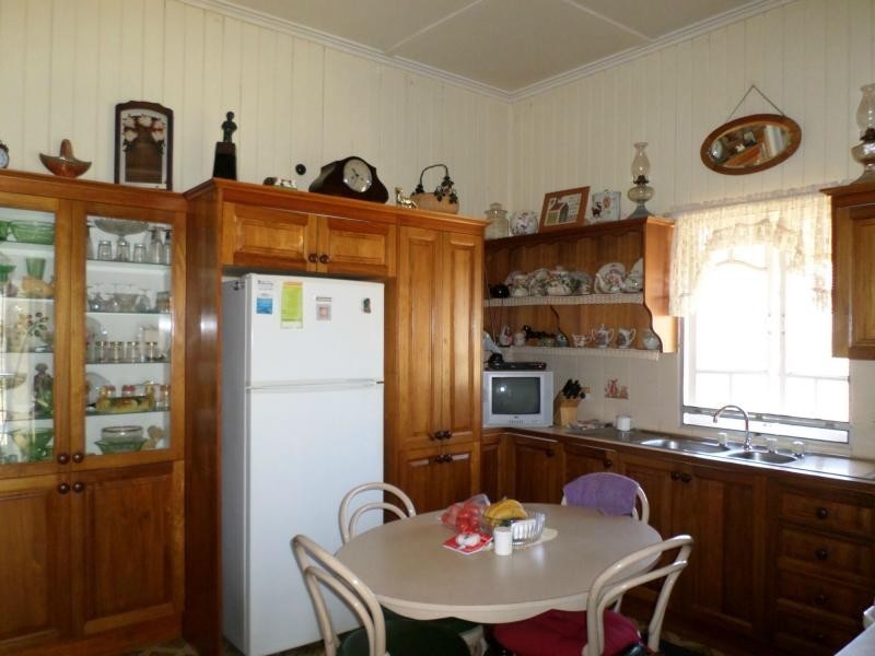 12 Broadhurst Street, Childers QLD 4660