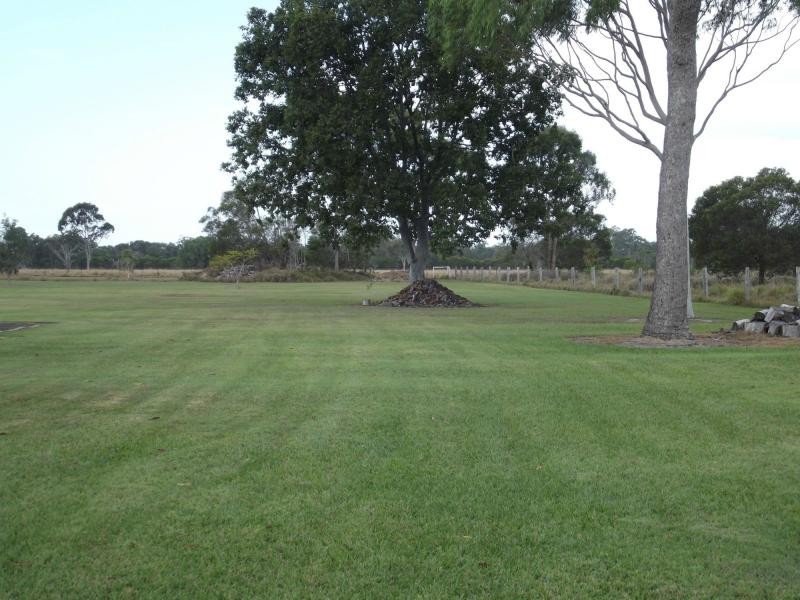 63 River Road, Buxton QLD 4660