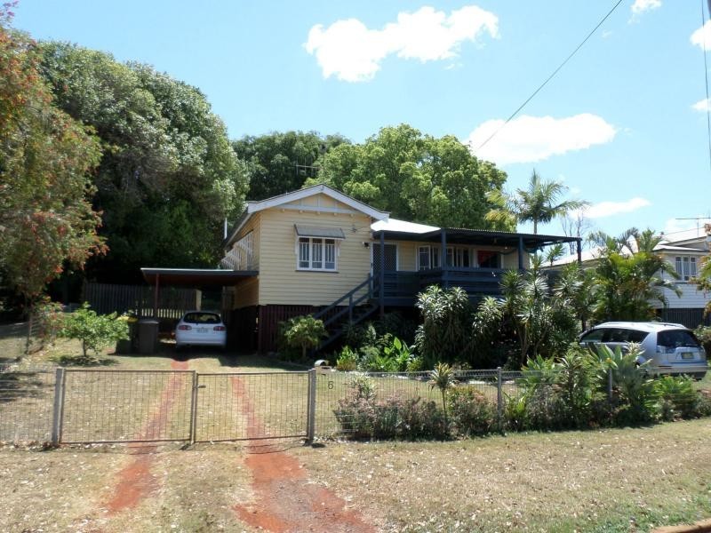 6 Queen Street, Childers QLD 4660