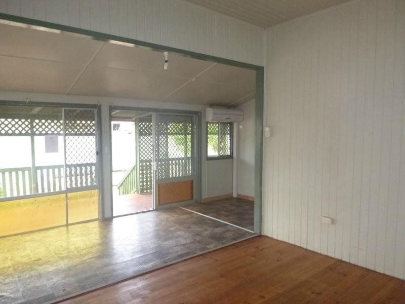 43 George Street, Biggenden QLD 4621